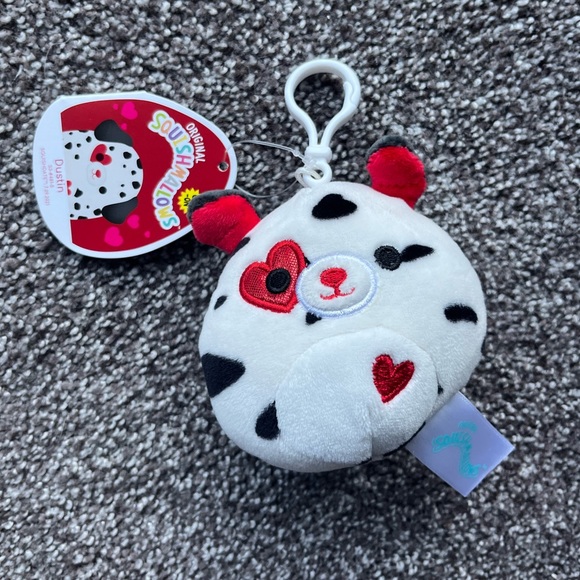 Valentine’s Dustin Squishmallow Clip - Picture 1 of 3